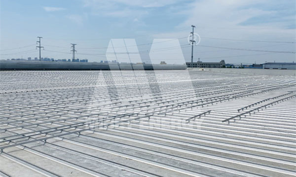 Référence du projet de toiture métallique photovoltaïque Mibetsolar 17,5 MW